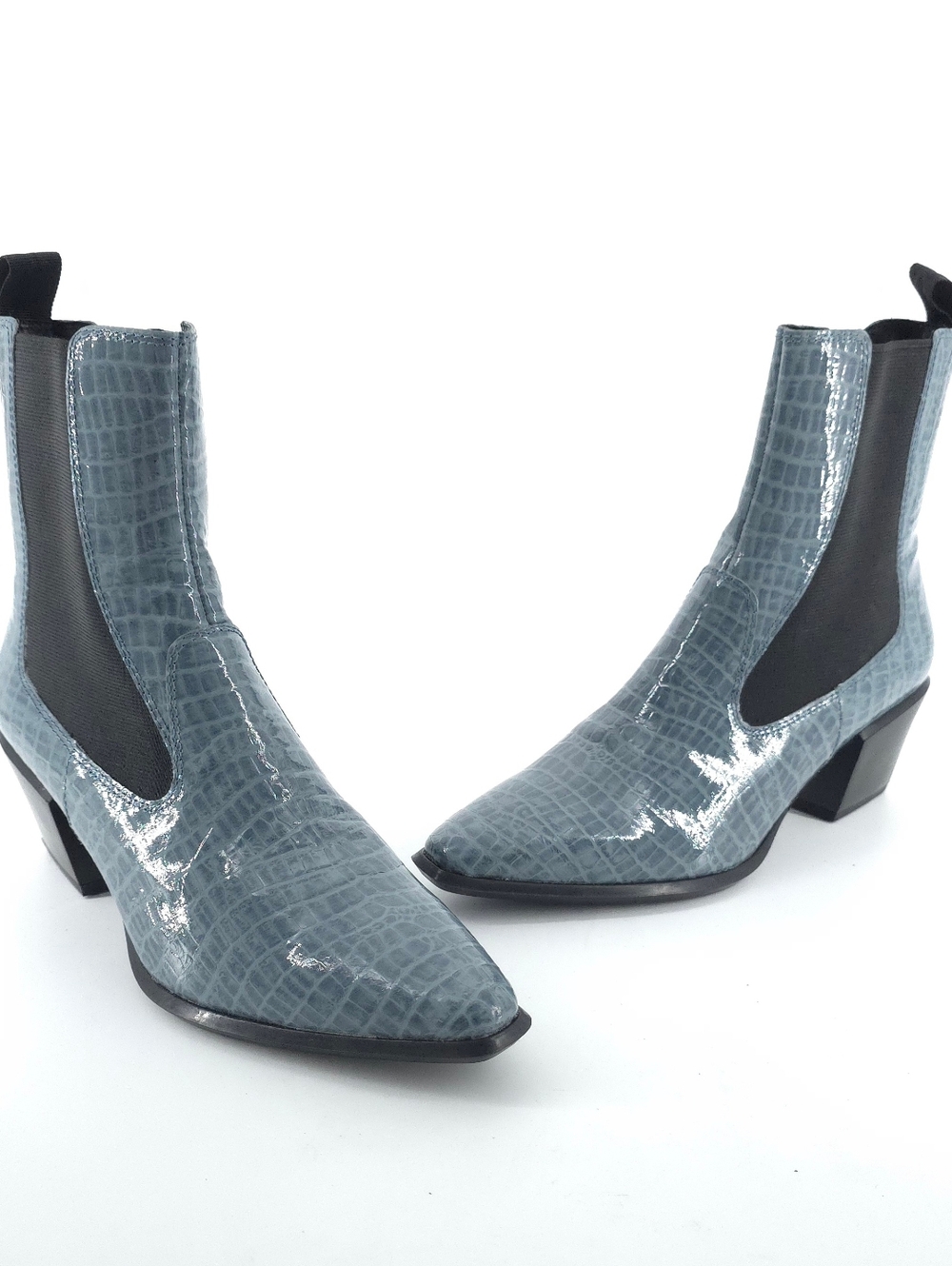 Vagabond Shoemakers Betsy Chelsea Boots Blue Croc-Embossed Women's Size 9